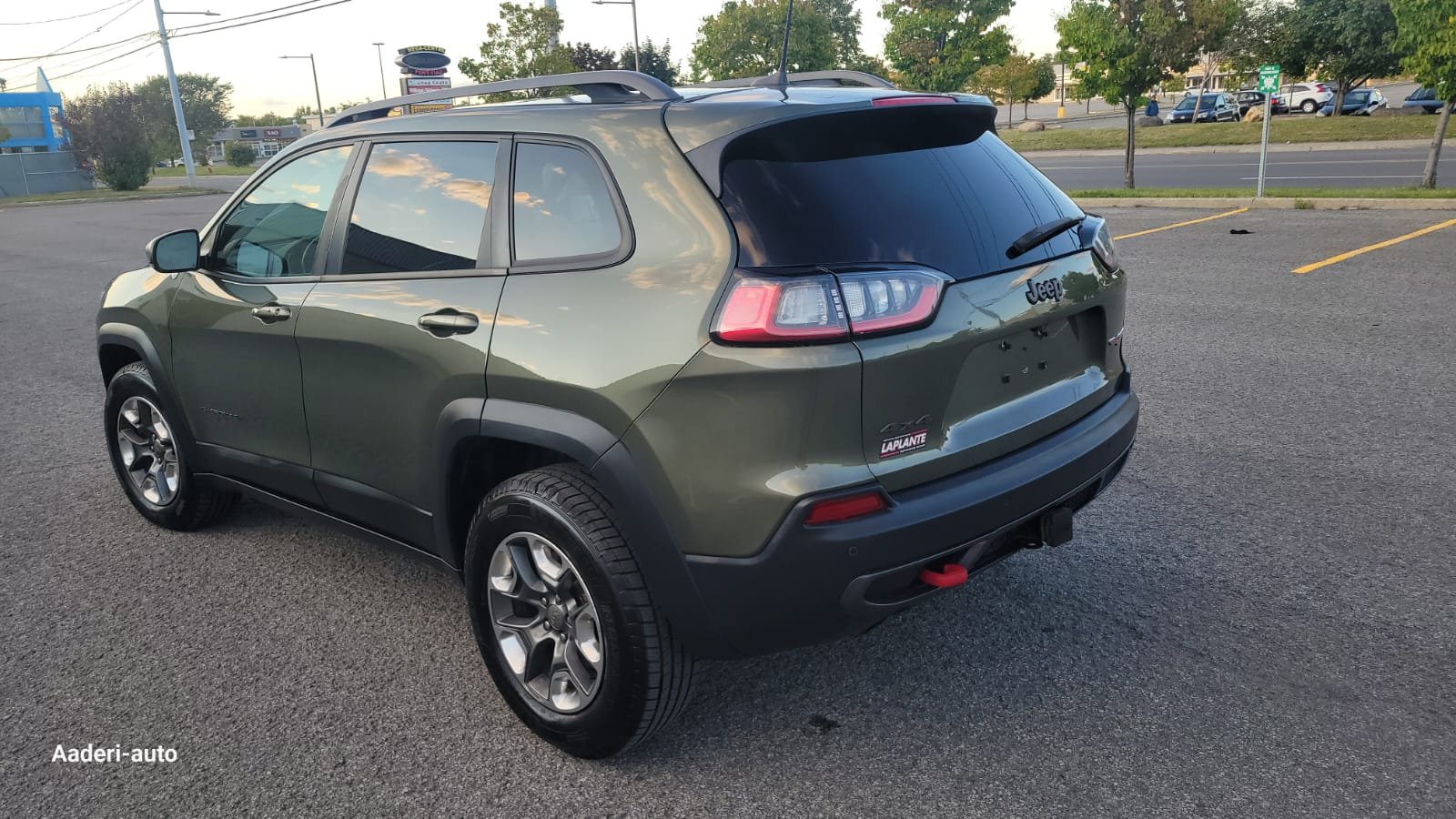 2019 JEEP CHEROKEE Trailhawk AWD 123000 km