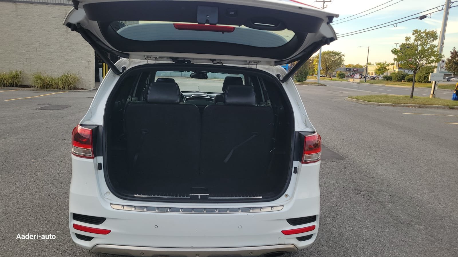 2016 Kia sorento sx 7 places awd 163000KM