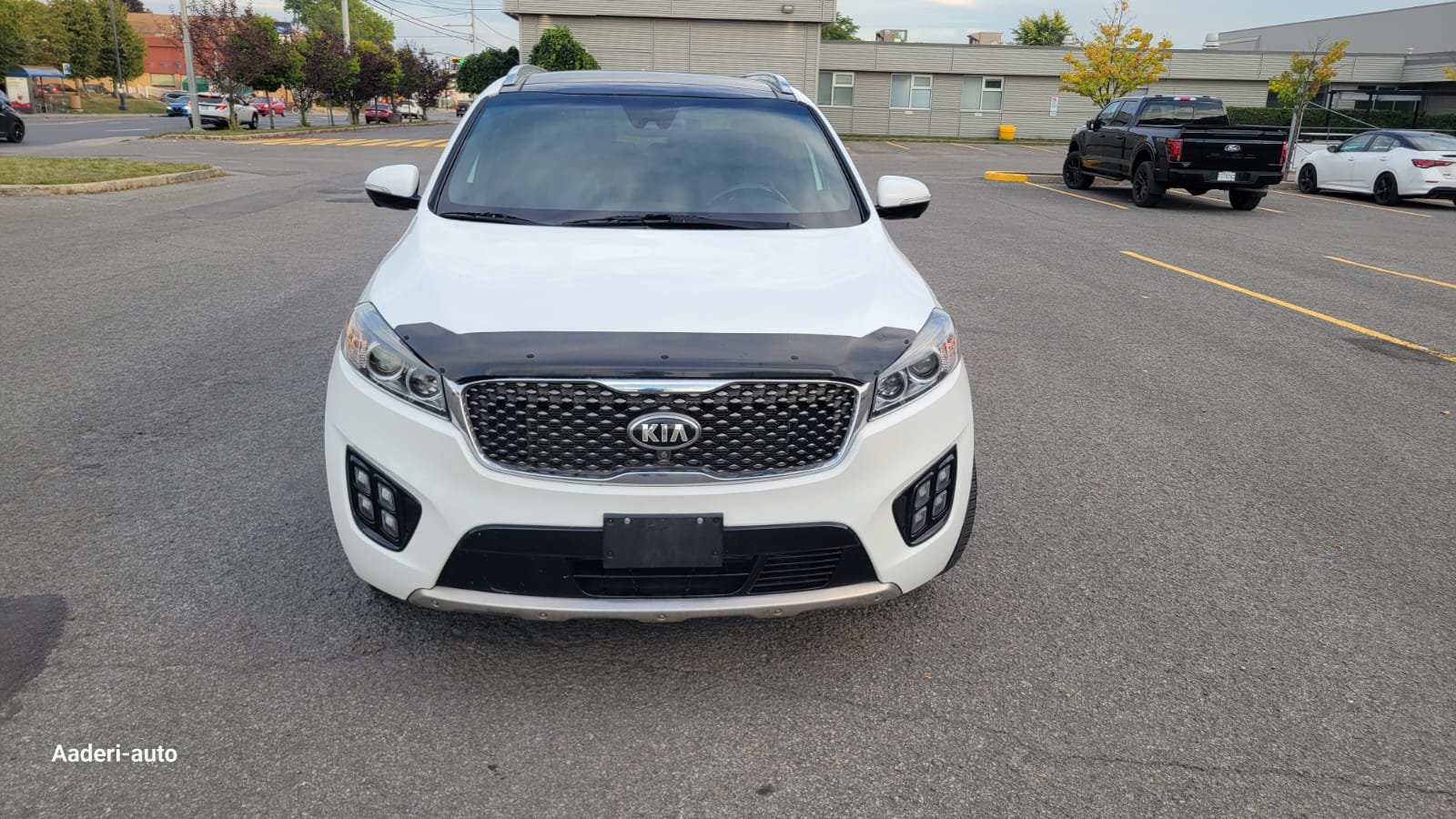 2016 Kia sorento sx 7 places awd 163000KM