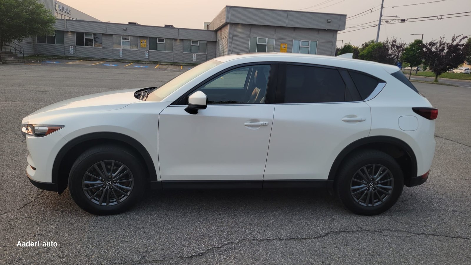 2019 Mazda CX5 GS . 130000km