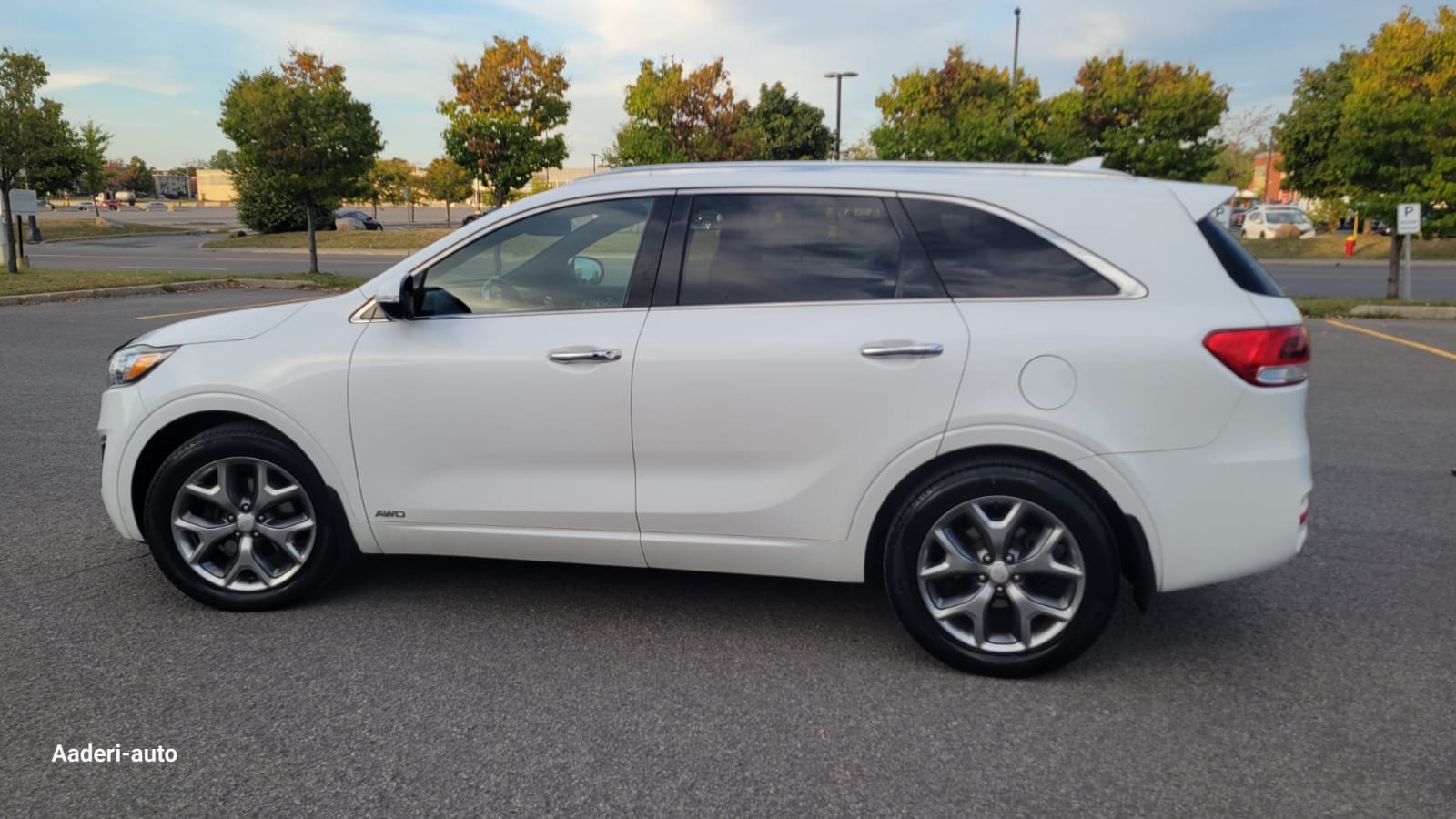 2016 Kia sorento sx 7 places awd 163000KM