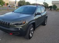 2019 JEEP CHEROKEE Trailhawk AWD 123000 km