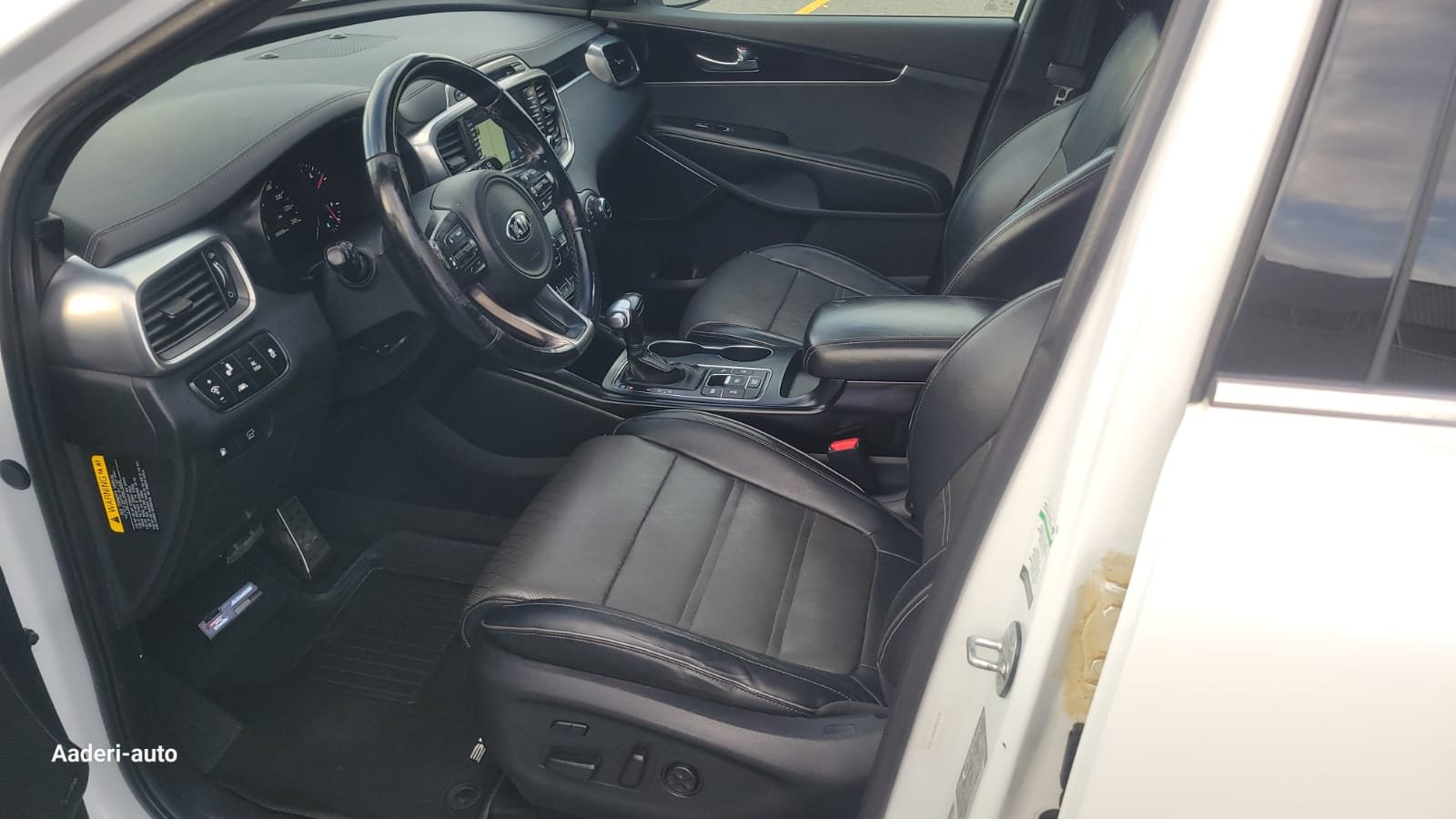 2016 Kia sorento sx 7 places awd 163000KM