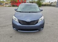2013 Toyota Sienna 143000Km