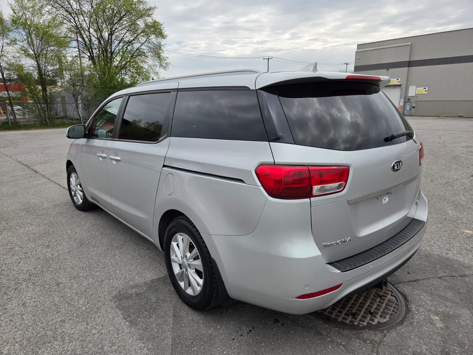 2018 Kia Sedona LX