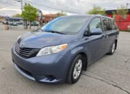 2013 Toyota Sienna 143000Km