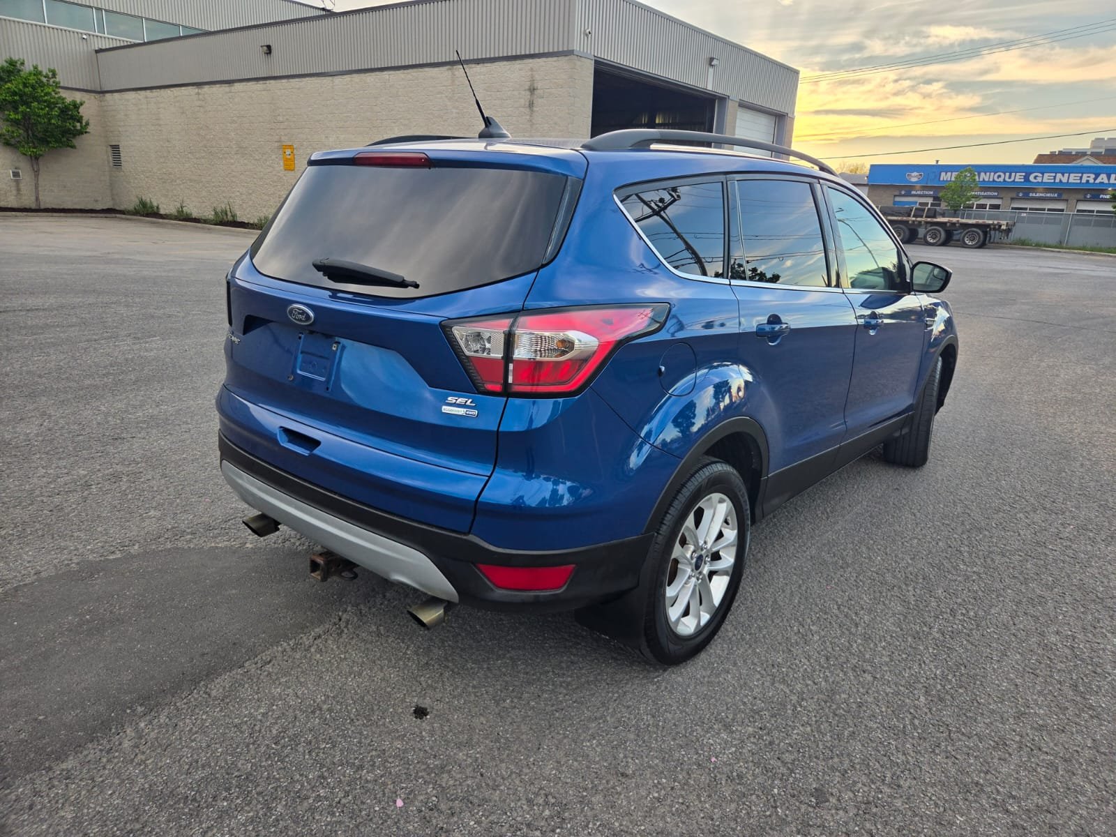 2018 Ford Escape Sel 118000km