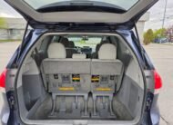 2013 Toyota Sienna 143000Km