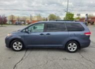 2013 Toyota Sienna 143000Km