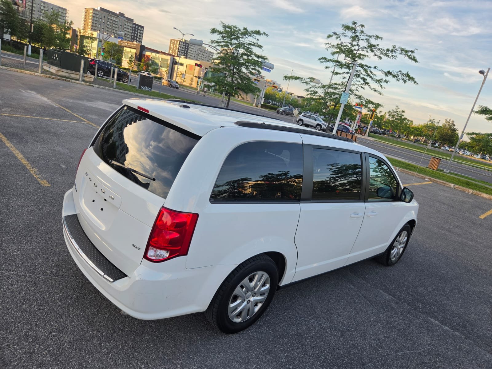 2019 Dodge Grd Caravan 193000km