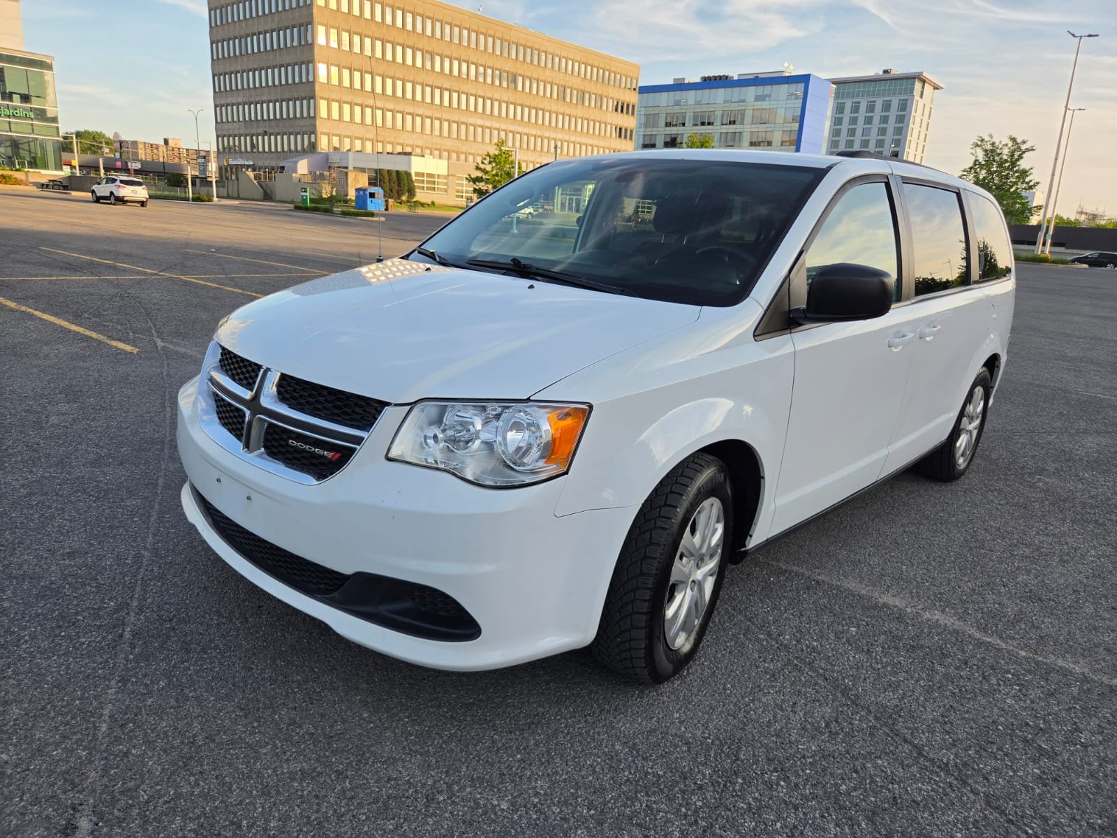 2019 Dodge Grd Caravan 193000km