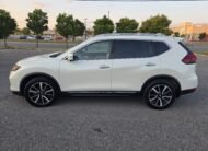 2017 Nissan rogue sl 148000 Km