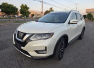 2017 Nissan rogue sl 148000 Km