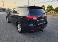 2018 Kia sedona lx 8 places