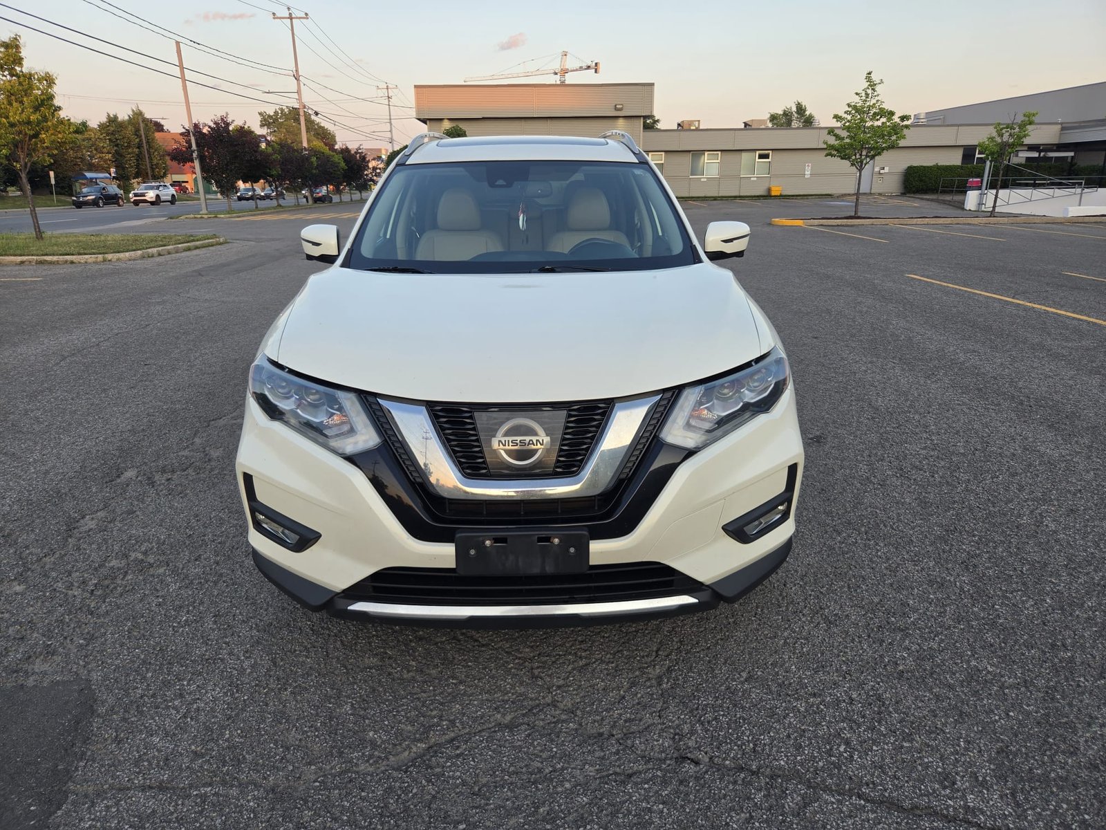 2017 Nissan rogue sl 148000 Km