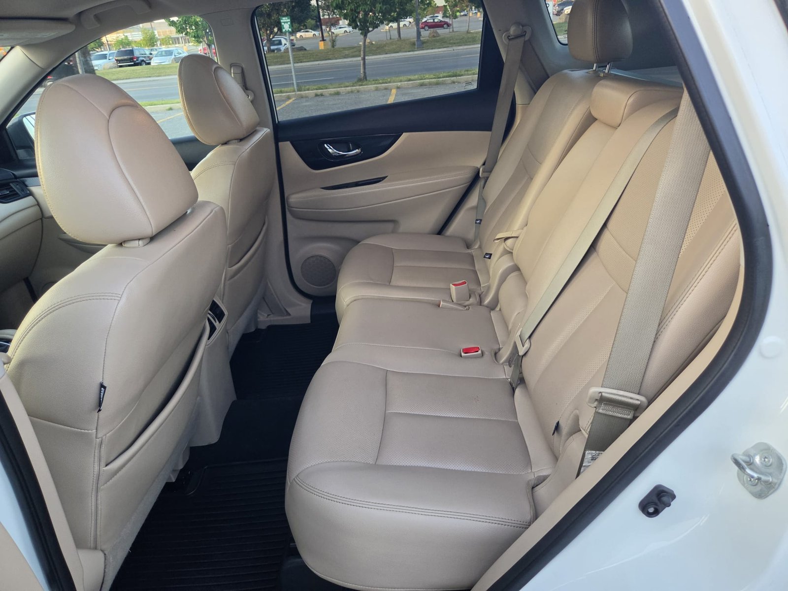 2017 Nissan rogue sl 148000 Km