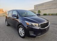 2018 Kia sedona lx 8 places