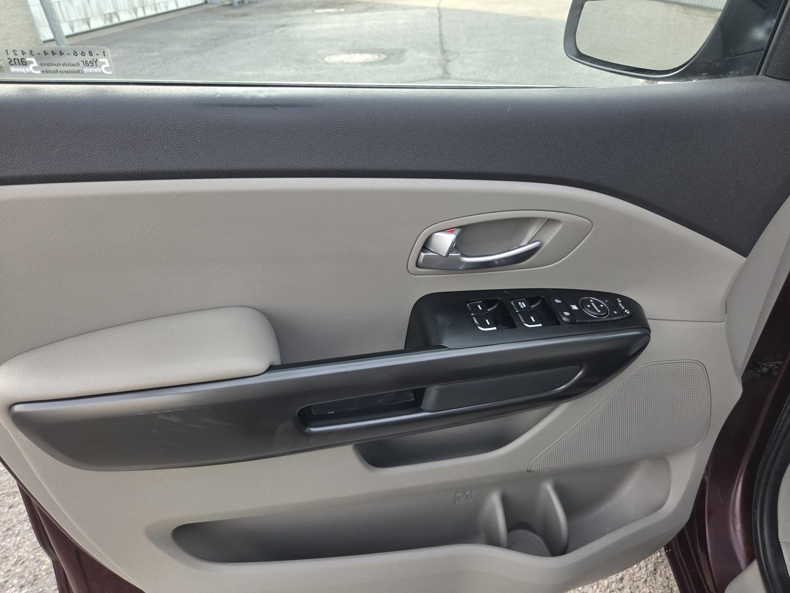 2017 Kia Sedona LX