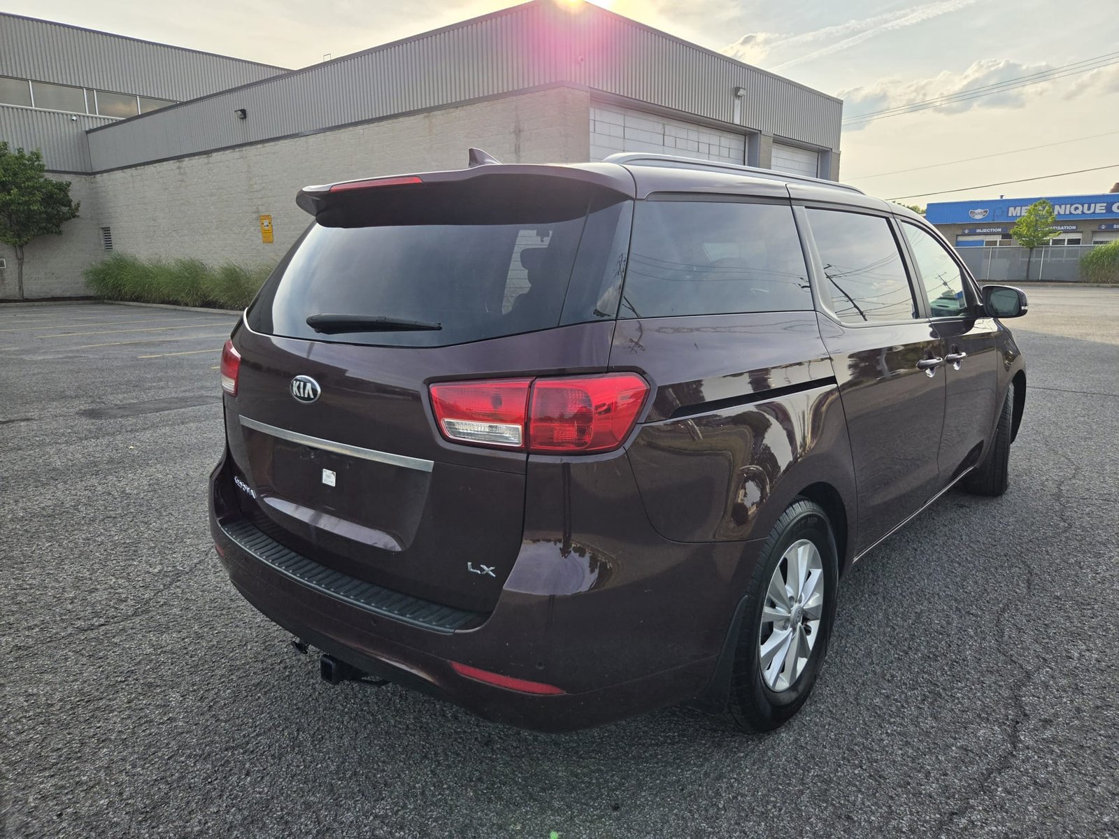 2017 Kia Sedona LX